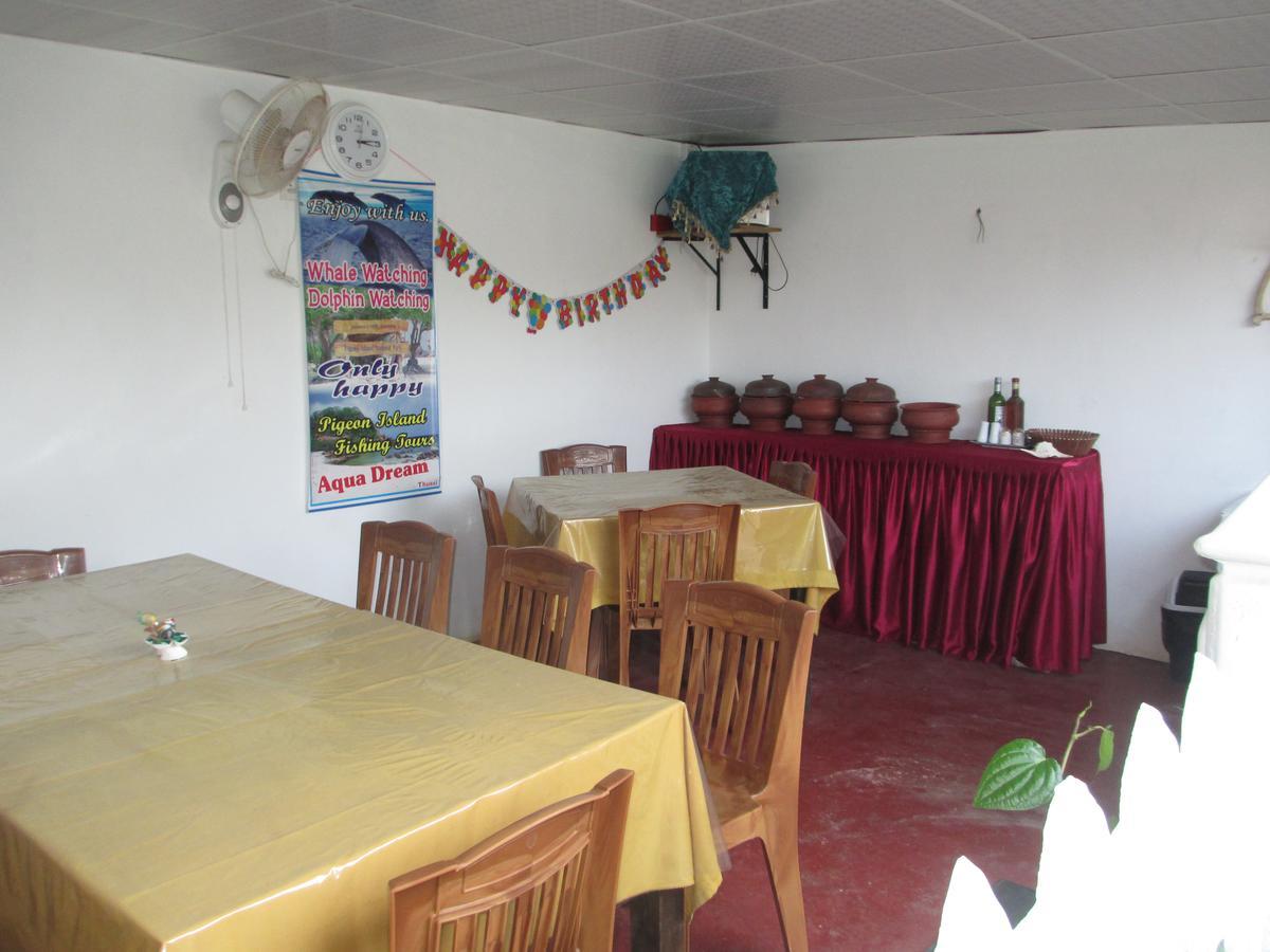 Uppuveli Beach House Trincomalee Exterior foto